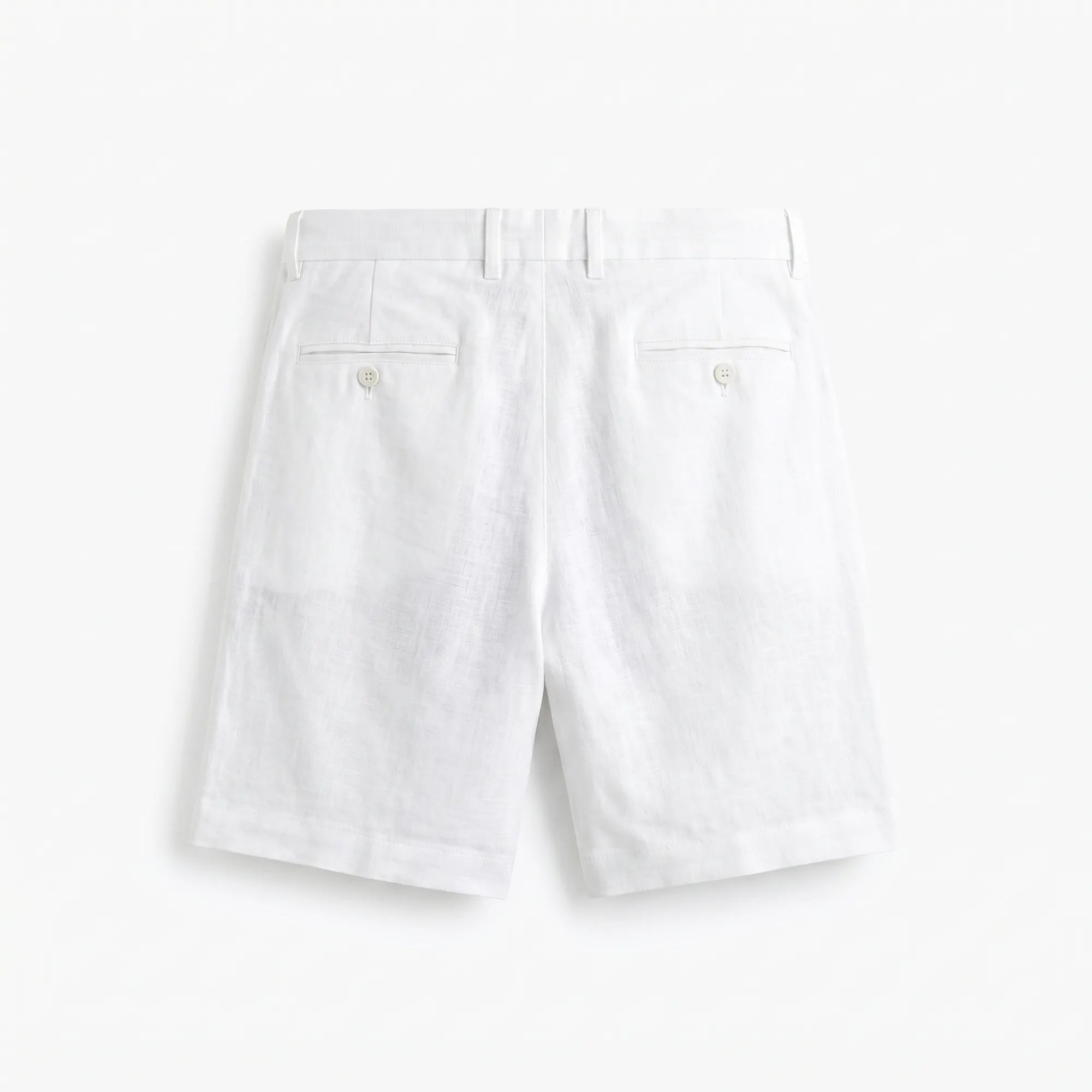Dos du short en lin blanc 100% opaque pour homme — Rivenza